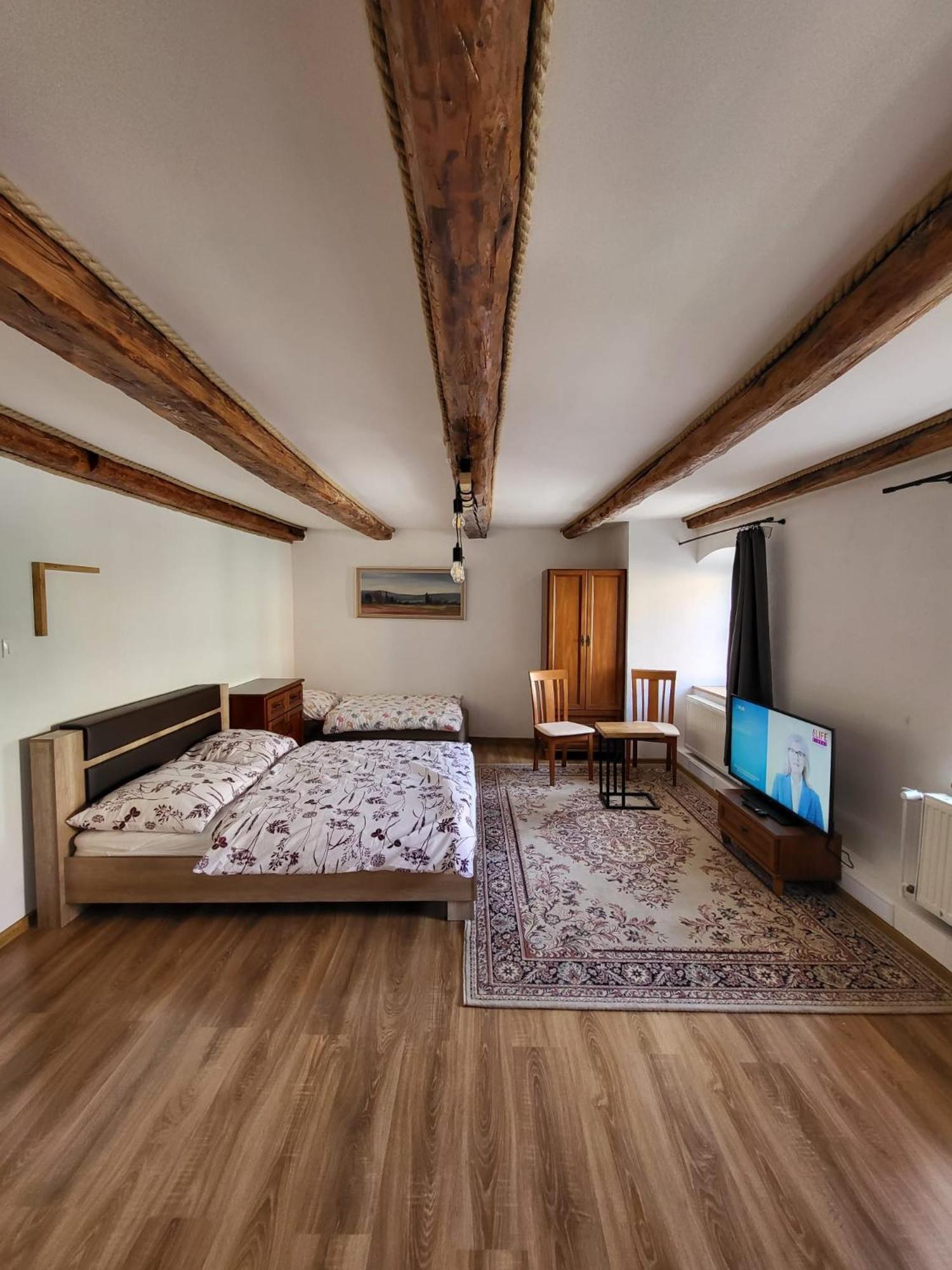 Apartman Velicka Vinaren ポプラト エクステリア 写真